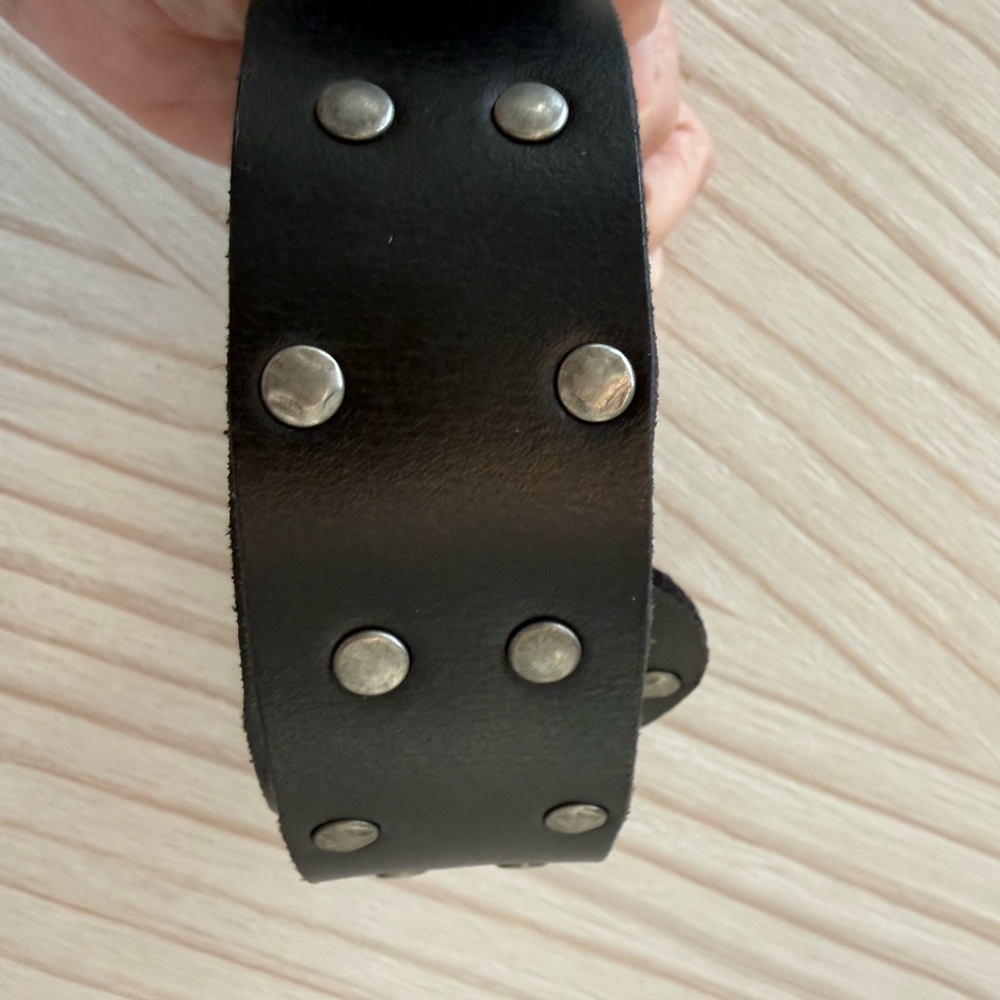 Lucky Brand Black Leather Belt with Silver Buckle - Picture 2 of 6